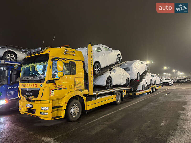 Автовоз MAN TGM 2015 в Мукачевому