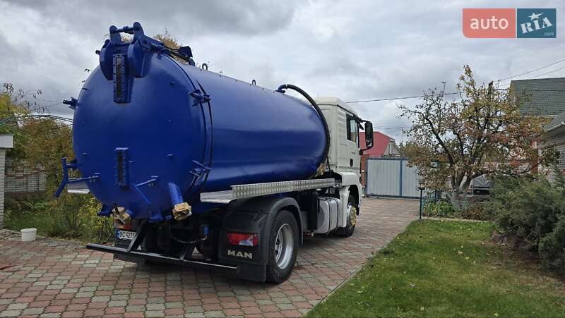 Машина ассенизатор (вакуумная) MAN TGS 2011 в Киеве фото 7 Машина ассенизатор (вакуумная) MAN TGS 2011 в Киеве