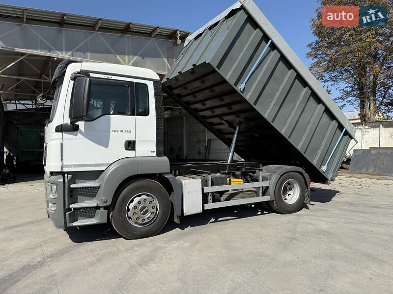 Самосвал MAN TGS 2013 в Тернополе