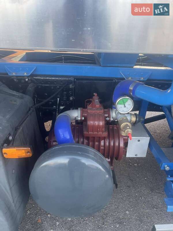 Машина  асенізатор (вакуумна) MAN TGS 2008 в Хмельницькому