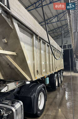 Тягач MAN TGX 18.440 2011 в 