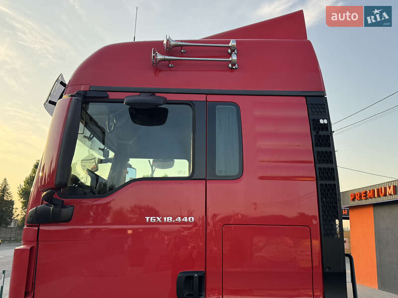 Тягач MAN TGX 18.440 2015 в Лопатине фото 28 Тягач MAN TGX 18.440 2015 в Лопатине