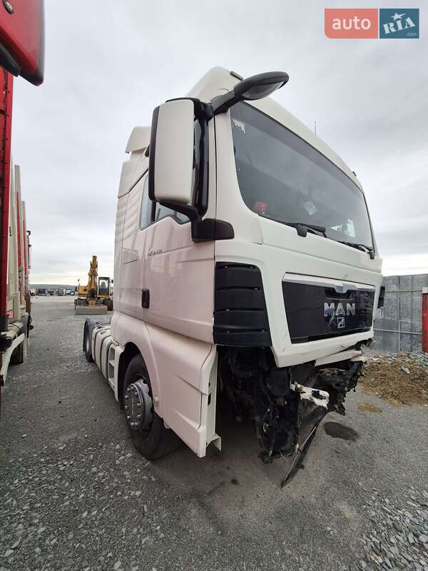 Тягач MAN TGX 18.440 2011 в Чернівцях