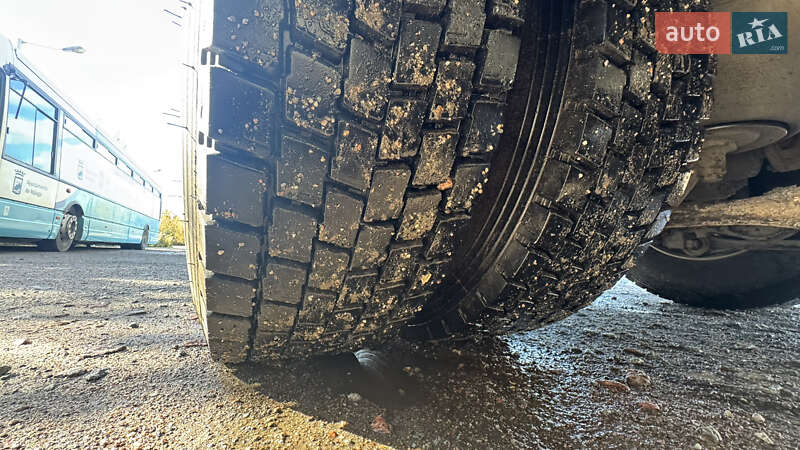 Тентований MAN TGX 18.440 2010 в Житомирі