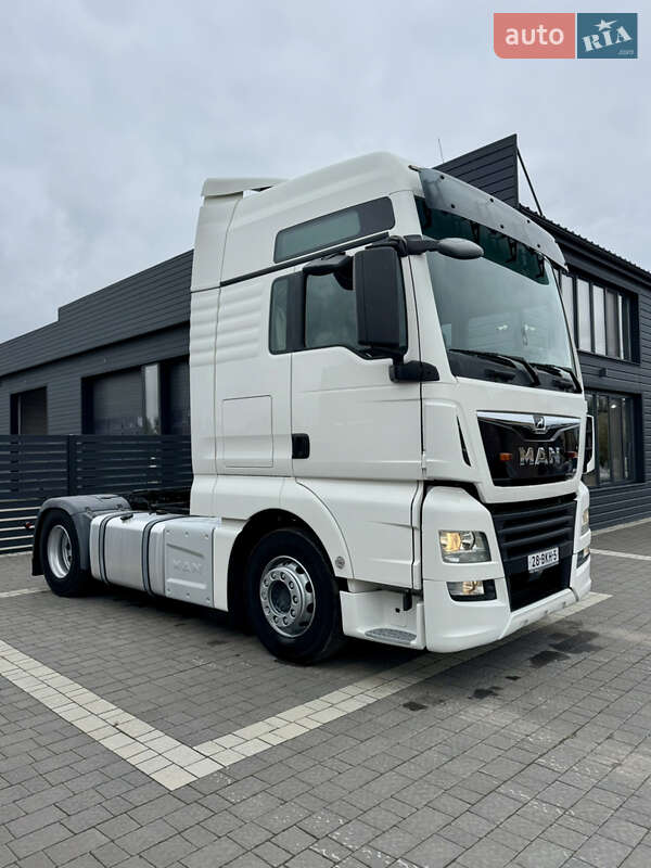 Тягач MAN TGX 18.460 2017 в 