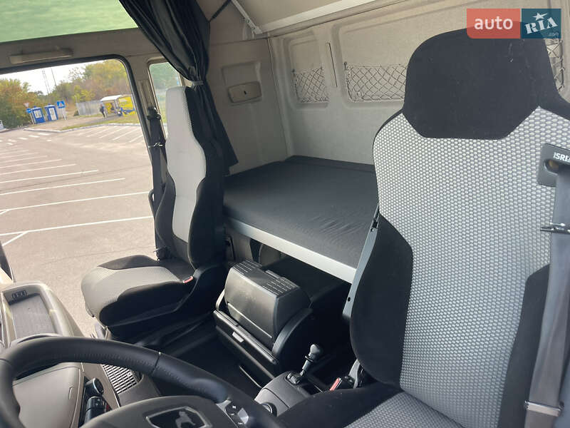 Тягач MAN TGX 18.460 2017 в Днепре