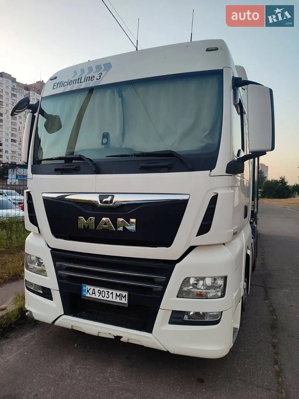 Продається  Man tgx 18.500 2018р. пробіг 500т, в дуже хорошому стані, на максимальній  комплектації, всі датчики абсолютно, 2 баки по 560л, обслугована, холодильник, стояночний кондиціонер. Ціна тягача 27500 уе.

Тягач продається тільки в комплекті з причипом!

А також причип на вибір:

-Weightlifter 2018 р.Алюміній, 6600 кг, в ідеалі, 55 куб. бере 26т без перегрузу, электроніка вся працює, гума нормальна, осях saf, диски, гідравліка обслужена, касетник під запаски, тент абсолютно цілий. Ціна причипа 27200уе.

-Welton 2017 рік, алюміній, 55 куб, Ціна причипа 26000уе.

- Welton 2023 рік, 60 куб,- Ціна причипа18000 .уе