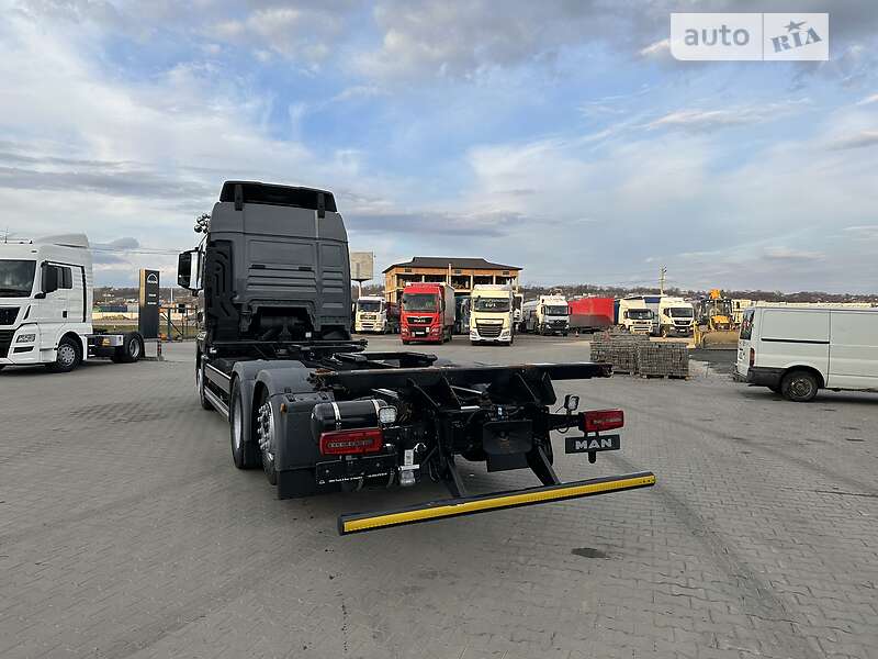 Контейнеровоз MAN TGX 2018 в Чернівцях
