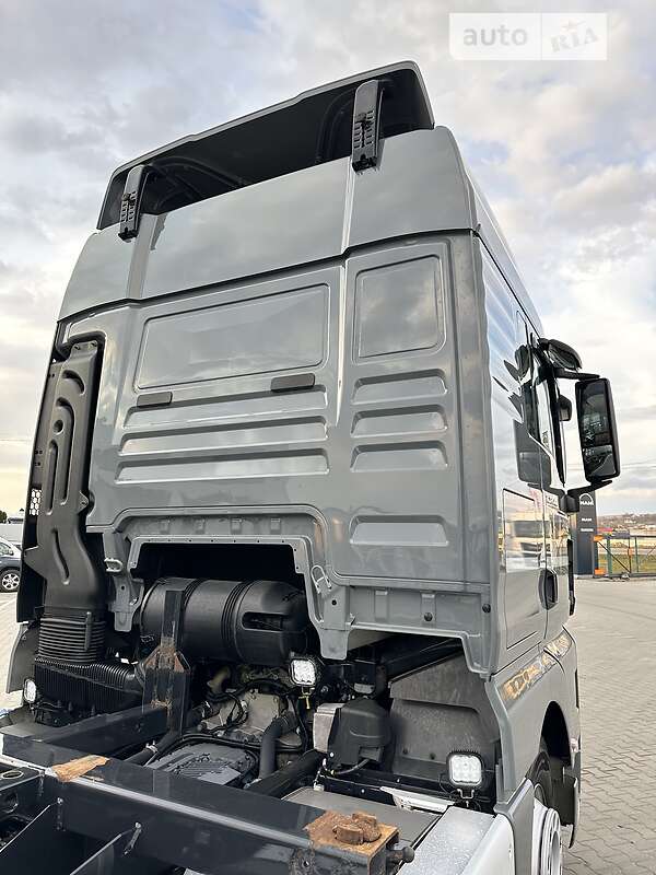 Контейнеровоз MAN TGX 2018 в Чернівцях
