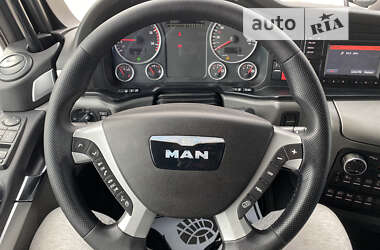 Тягач MAN TGX 2015 в 