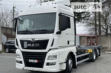 Контейнеровоз MAN TGX 2019 в Тернополі