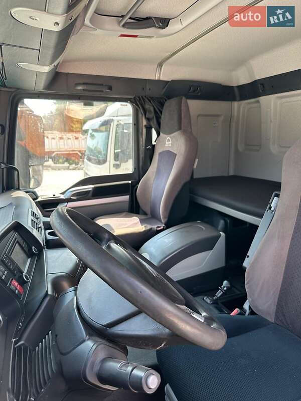 Самосвал MAN TGX 2016 в 