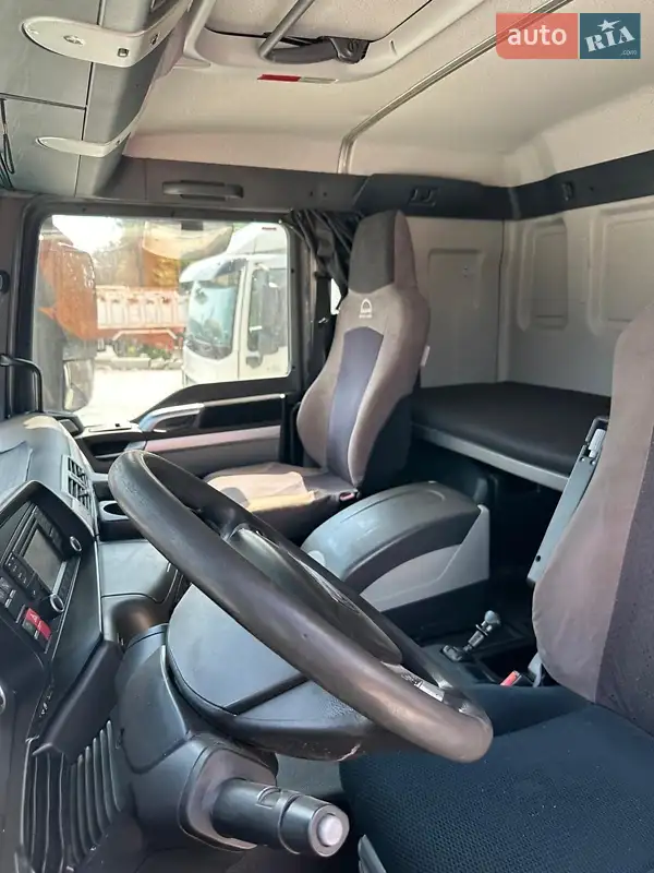 Самосвал MAN TGX 2016 в 