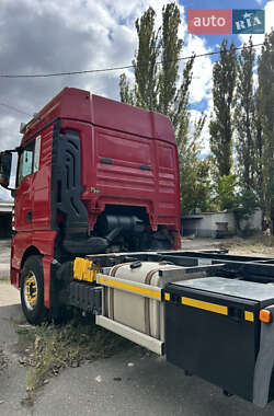 Контейнеровоз MAN TGX 2014 в 