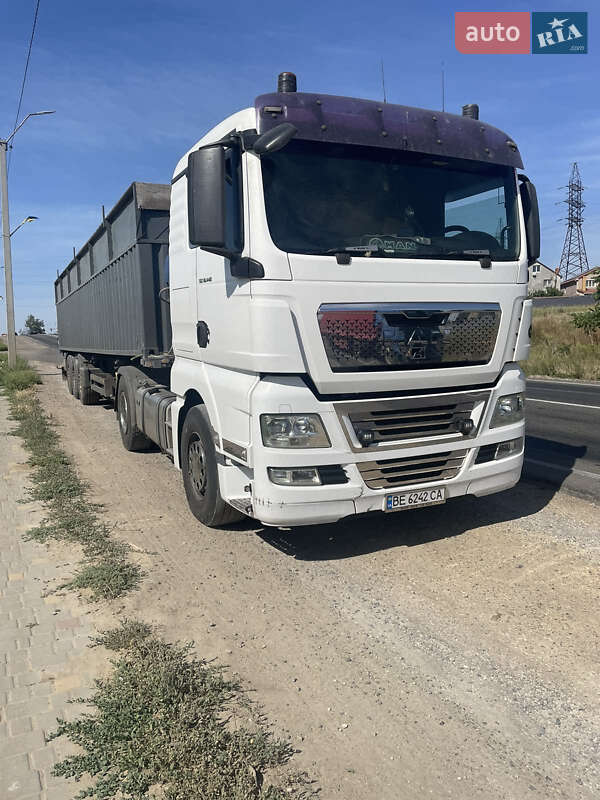 Контейнеровоз MAN TGX 2011 в 