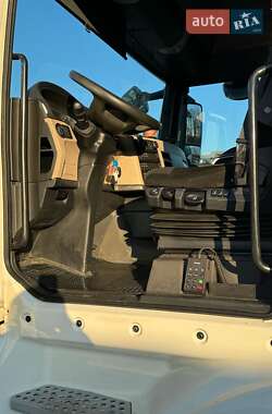 Контейнеровоз MAN TGX 2020 в 