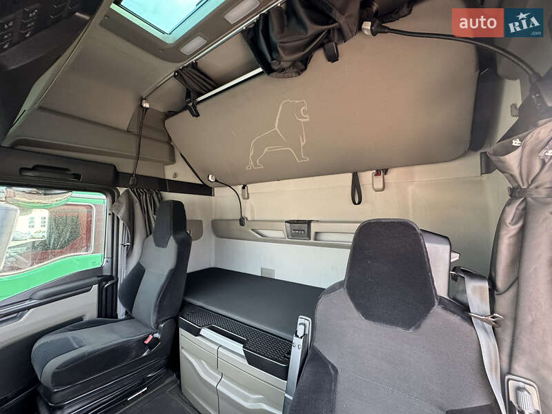 Контейнеровоз MAN TGX 2021 в Луцьку