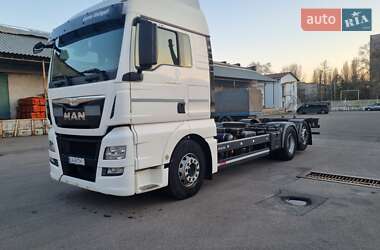 Контейнеровоз MAN TGX 2014 в 
