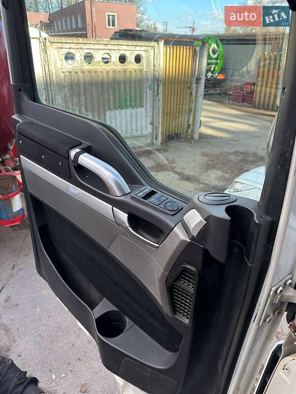 Цистерна MAN TGX 2009 в Києві фото 7 Цистерна MAN TGX 2009 в Києві