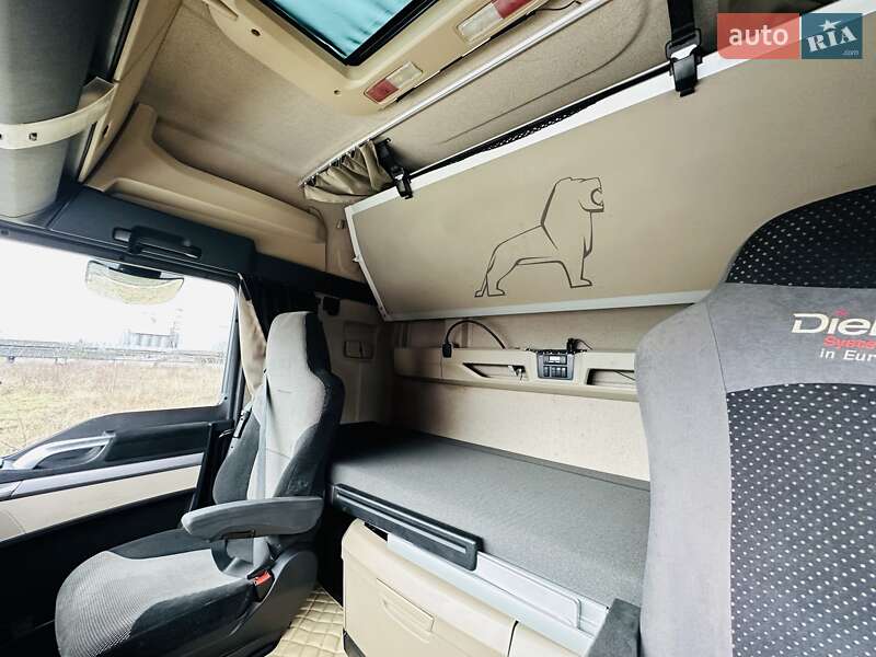 Контейнеровоз MAN TGX 2020 в Тернополе