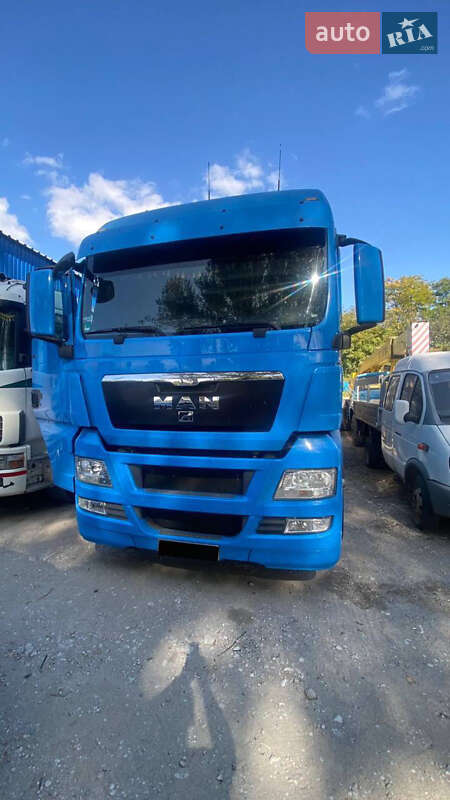 Зерновоз MAN TGX 2009 в Дніпрі