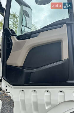 Контейнеровоз MAN TGX 2021 в 