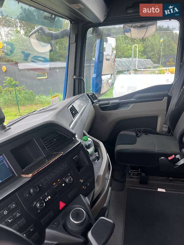 Контейнеровоз MAN TGX 2021 в Киеве
