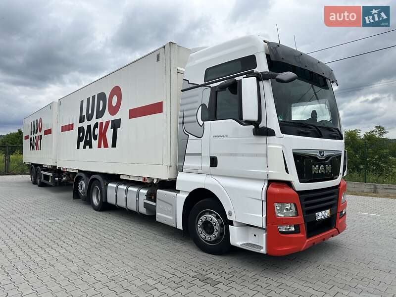 Контейнеровоз MAN TGX 2020 в 