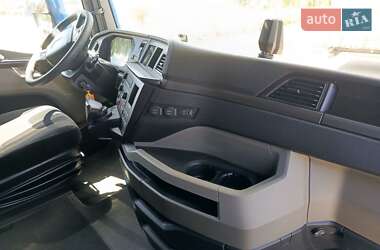 Контейнеровоз MAN TGX 2021 в 