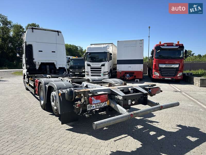 Контейнеровоз MAN TGX 2020 в Заліщиках