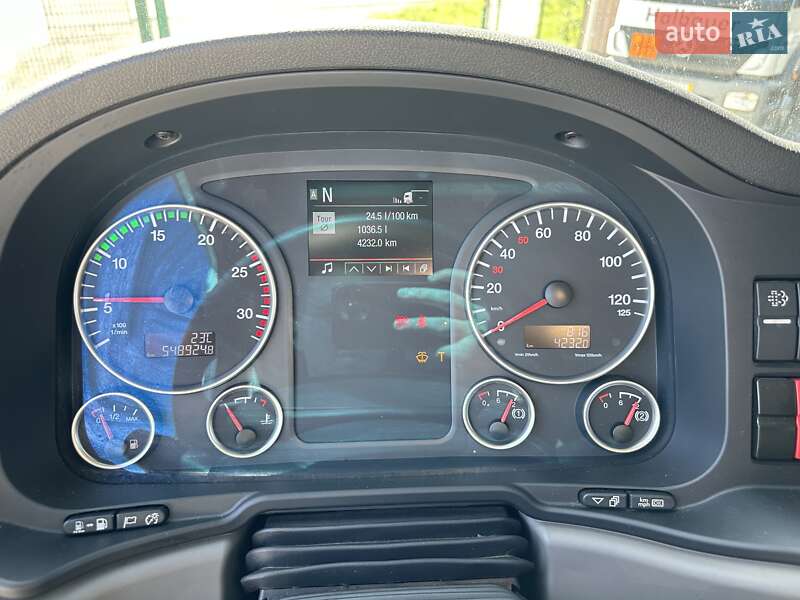 Контейнеровоз MAN TGX 2020 в Заліщиках