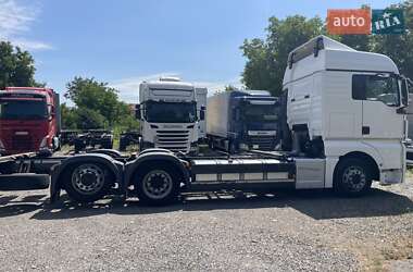 Контейнеровоз MAN TGX 2020 в 