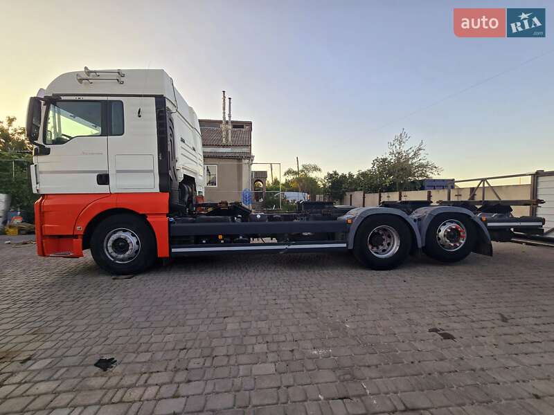 Контейнеровоз MAN TGX 2015 в Первомайську