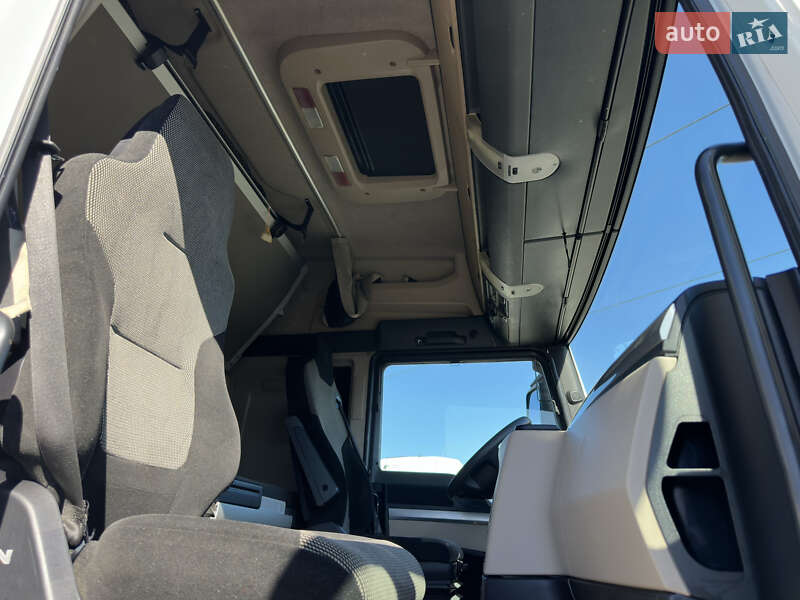 Контейнеровоз MAN TGX 2020 в Луцьку
