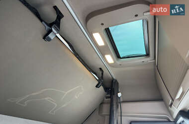 Контейнеровоз MAN TGX 2021 в 
