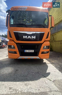 Тягач MAN TGX 2015 в 