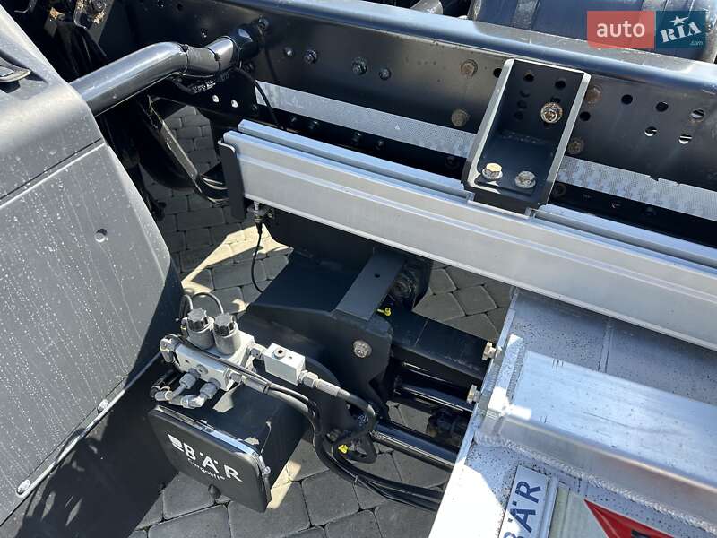 Контейнеровоз MAN TGX 2021 в Заліщиках