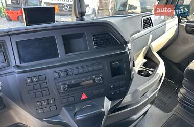 Контейнеровоз MAN TGX 2021 в 
