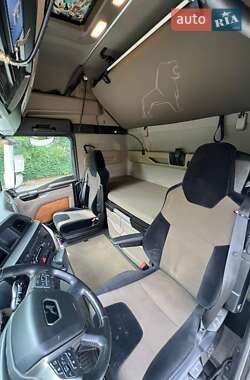 Контейнеровоз MAN TGX 2021 в 