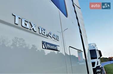 Тягач MAN TGX 2015 в 