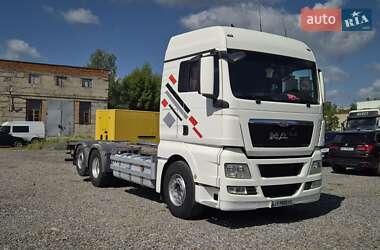 Контейнеровоз MAN TGX 2013 в 