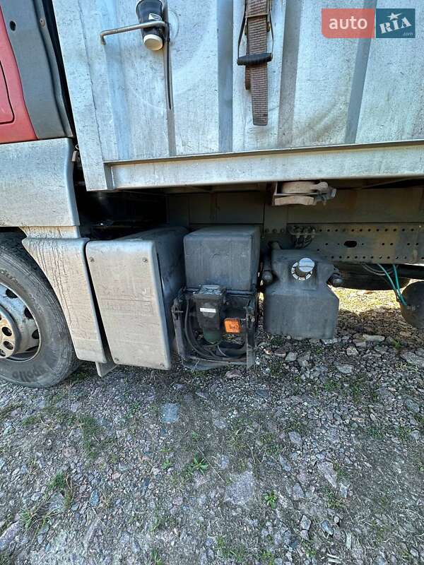 Контейнеровоз MAN TGX 2009 в Києві