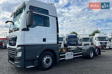 Контейнеровоз MAN TGX 2020 в 