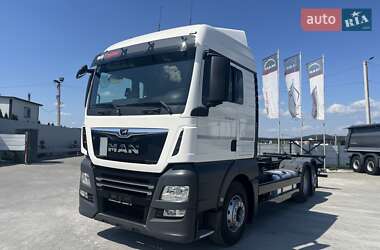 Контейнеровоз MAN TGX 2020 в 