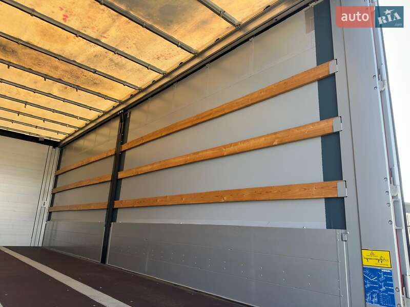 Тентований MAN TGX 2020 в Луцьку