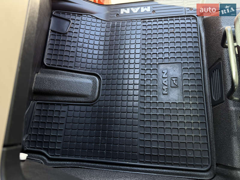 Тягач MAN TGX 2017 в Дніпрі фото 42 Тягач MAN TGX 2017 в Дніпрі