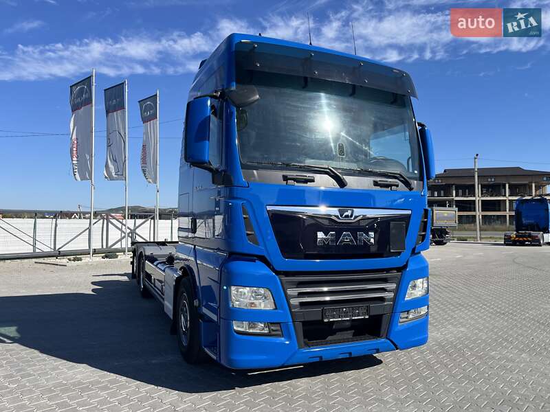 Контейнеровоз MAN TGX 2020 в Чернівцях фото 13 Контейнеровоз MAN TGX 2020 в Чернівцях