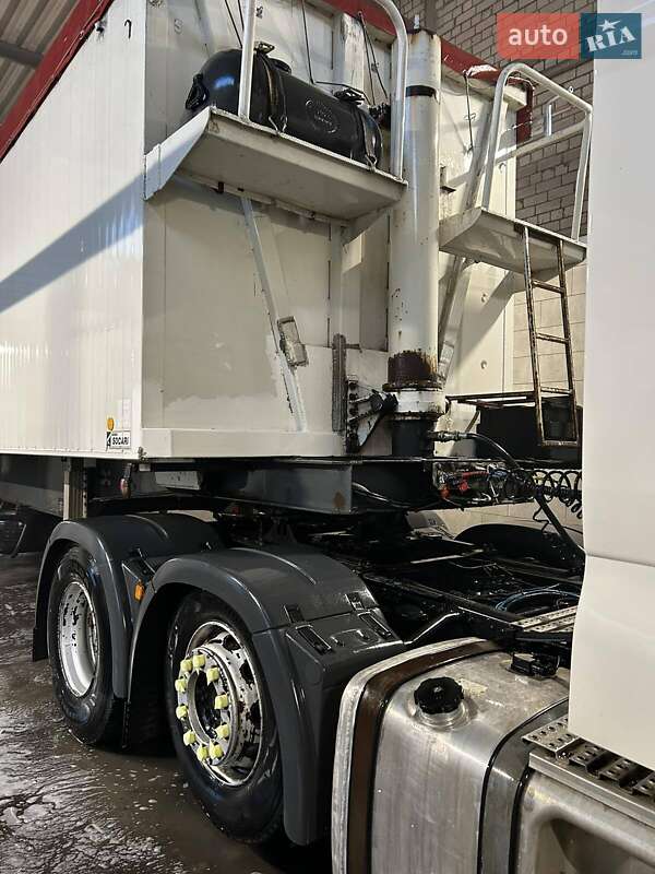 Зерновоз MAN TGX 2012 в Черкасах