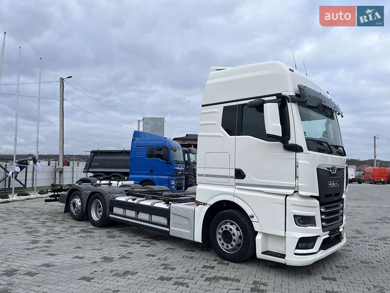 Контейнеровоз MAN TGX 2021 в Черновцах фото 13 Контейнеровоз MAN TGX 2021 в Черновцах