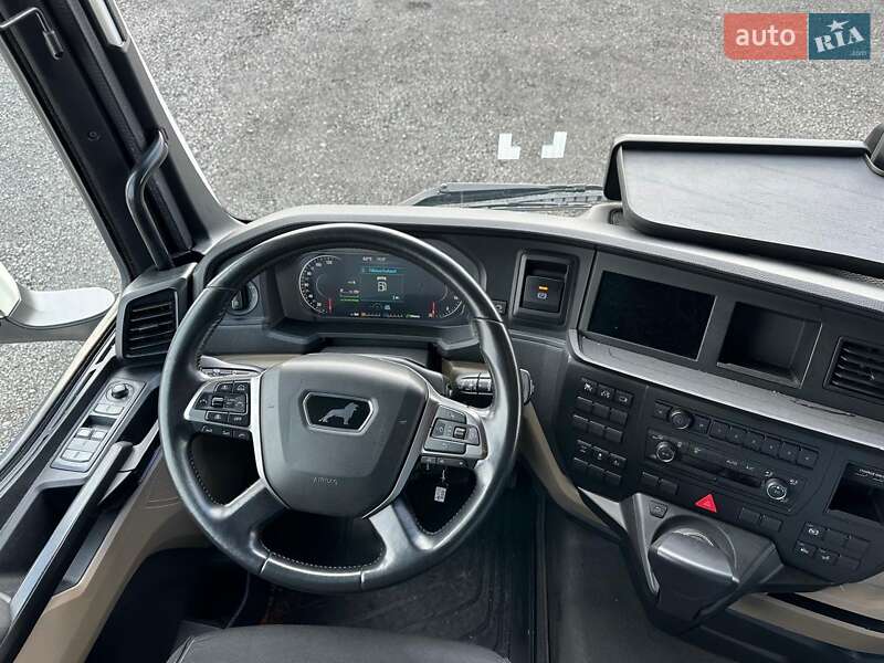 Контейнеровоз MAN TGX 2021 в Луцьку фото 17 Контейнеровоз MAN TGX 2021 в Луцьку